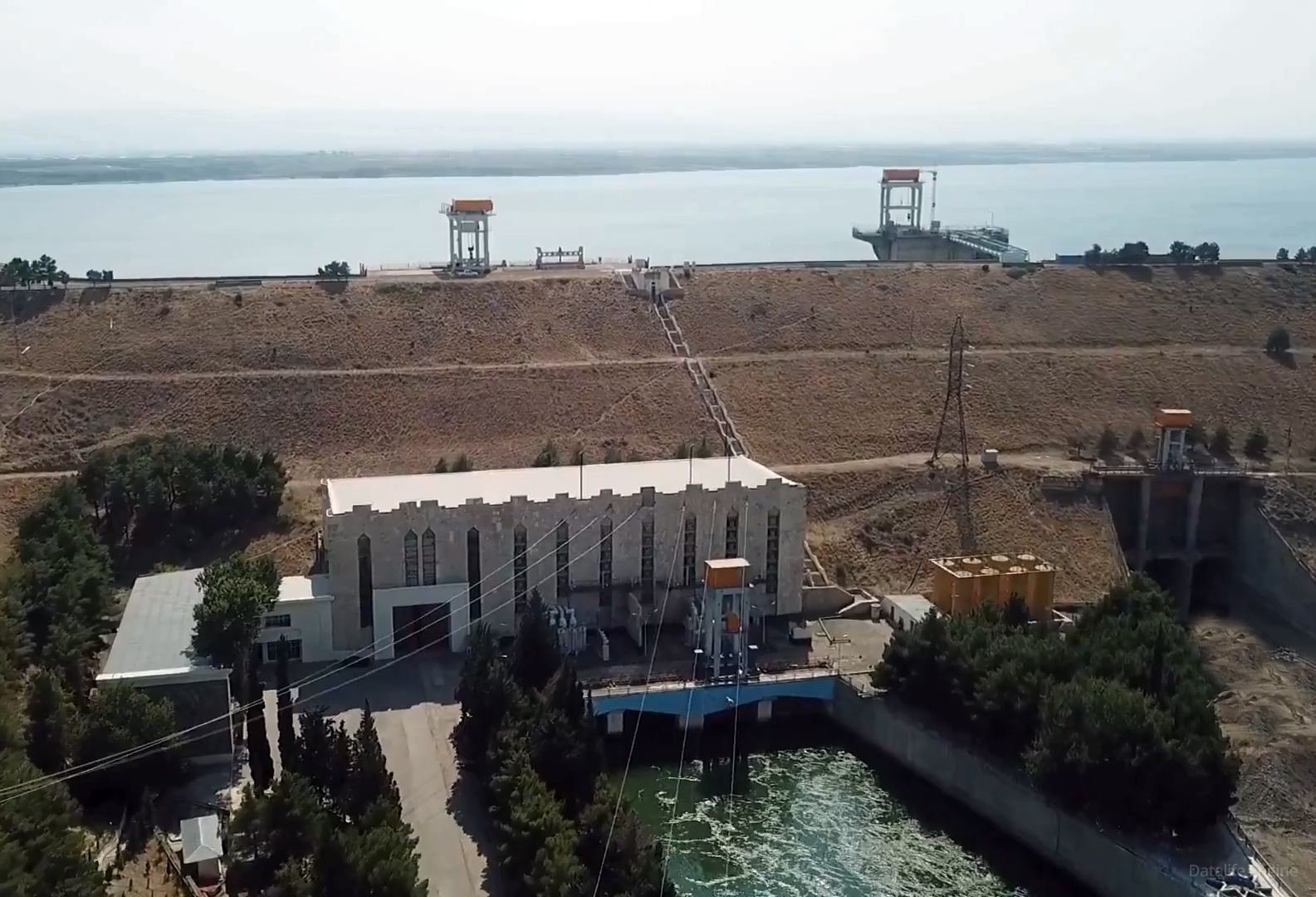 Ölkənin ikinci böyük su elektrik stansiyasında təmir aparılır