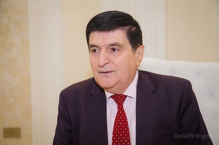 Əməkdar artist Baloğlan Əşrəfov dəfn edilib