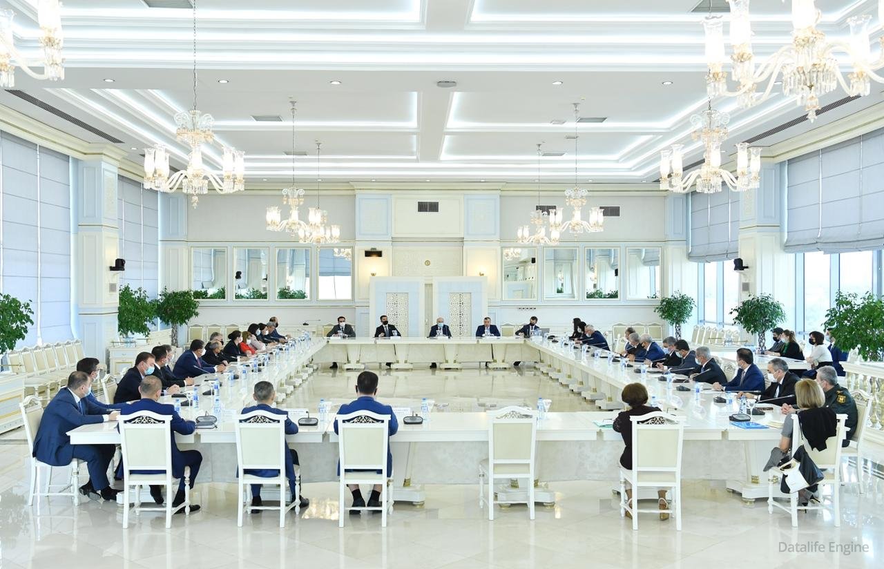 Əmək və sosial siyasət komitəsində dinləmə keçirilib
