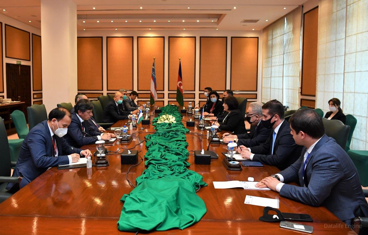 Milli Məclisin Sədri Sahibə Qafarova İƏT PA çərçivəsində  Özbəkistan parlamentinin Spikeri ilə görüşüb
