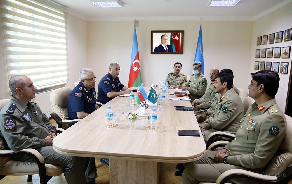 Azərbaycanla Pakistan arasında hərbi aviasiya sahəsində əməkdaşlıq müzakirə olunub
