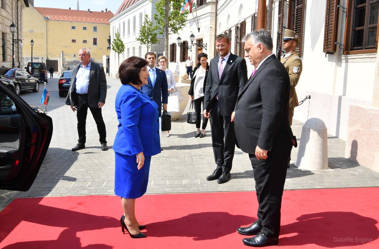 Milli Məclisin Sədri Sahibə Qafarova Macarıstanın Baş naziri Viktor Orbanla görüşüb