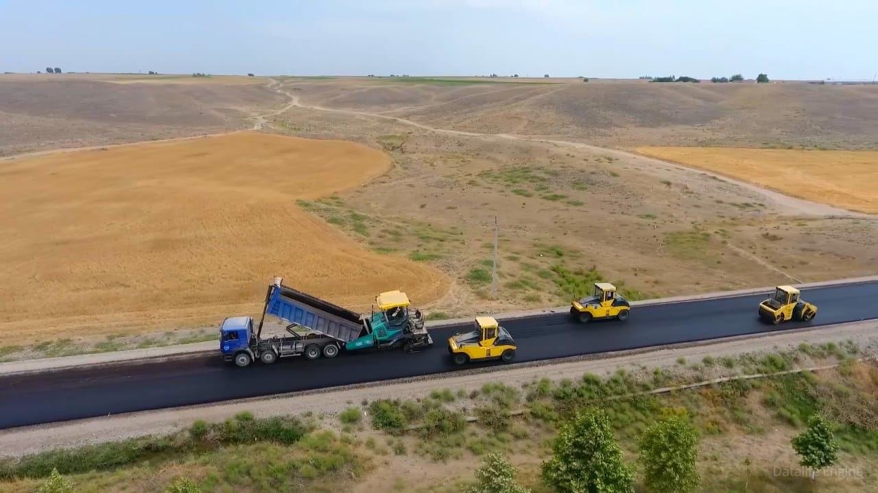 Zəfər Yolunun asfaltlanması işlərinə başlanılıb (FOTO)