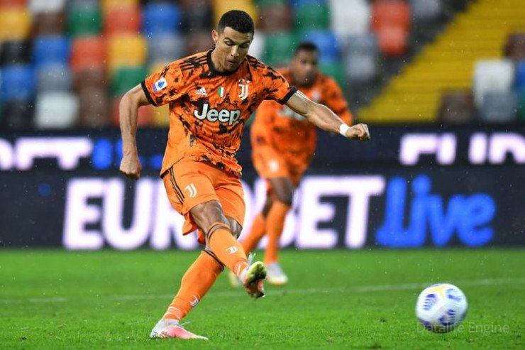 Ronaldo “Yuventus”dan gedir? – vitse-prezidentdən CAVAB