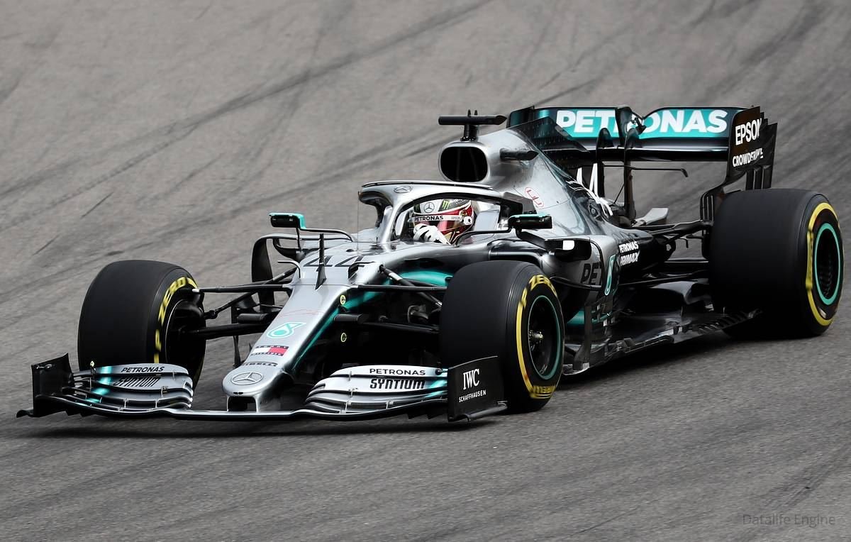 Hemilton F1 Böyük Britaniya Qran Prisində sprint yarışlarının təsnifatının qalibi olub