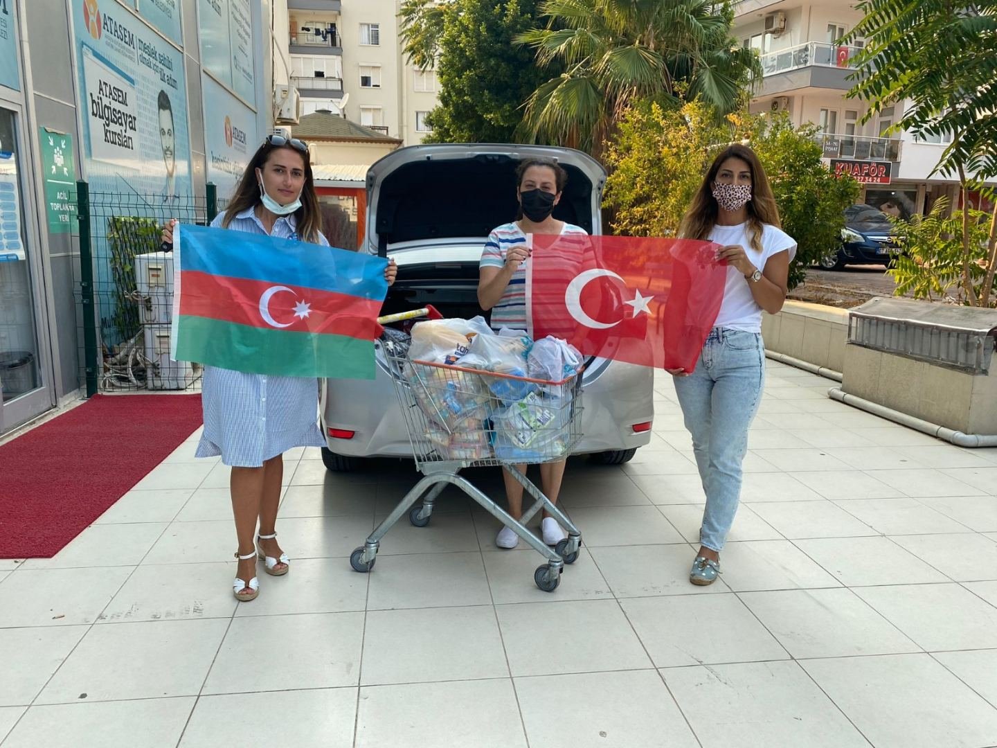 Antalya Azərbaycan Kültür və Dayanışma Dərnəyi Türkiyədəki yanğınla bağlı yardım kampaniyasına qoşulub