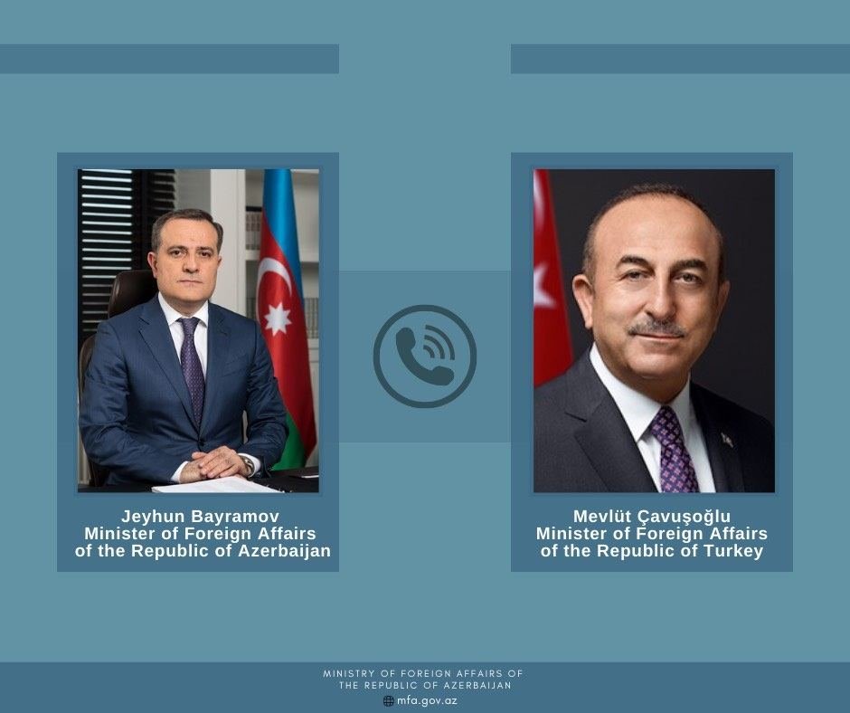 Azərbaycan və Türkiyə XİN başçıları meşə yanğınları ilə bağlı son vəziyyəti müzakirə ediblər