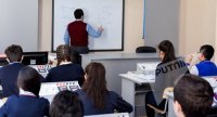Diplomlu işsizlər: müəllim çox, iş yeri yox! - PROBLEM