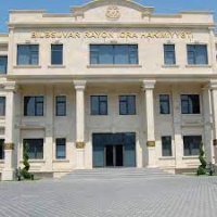 Biləsuvarın icra başçısı özünü Şimali Koreya lideri kimi apardı - VİDEOFAKT