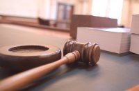 Zaqatalada həyat yoldaşını baltalayan kişi məcburi müalicəyə göndərildi