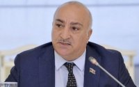 "Biz 50 manat verib, bir çaynik çay içirik, rayonda isə 9-10 kişi toplaşır ki, 10-20 qəpikdən “atışaq” 1 çaynik çay içək!” - deputat