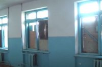 Damı qırıq, tavanı çürük, qapı-pəncərəsi olmayan məktəb: - Şəhid adına yaraşmayan təhsil ocağı