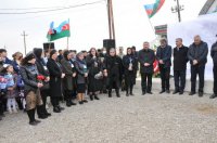 Abşeronda şəhidlərin xatirəsinə ucaldılan abidə-bulaq kompleksinin açılışı olub, il mərasimi keçirilib