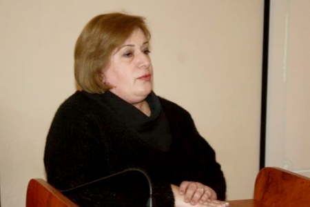 "BSU-da 3 illik təhsilə görə Dürdanə Əliyevaya 8250 manat verdim" - MƏHKƏMƏ