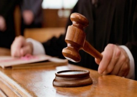 Rektorun müşavirini və komendantı bıçaqlayan şəxsə HÖKM OXUNDU
