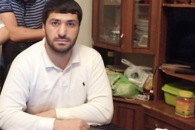 Ukraynada əsir götürülən Əzizin qardaşı: “O, tələbədir, necə Rusiya tərəfdən döyüşə bilər?” - VİDEO Ukraynada əsir götürülən Əzizin qardaşı: “O, tələbədir, necə Rusiya tərəfdən döyüşə bilər?” - VİDEO