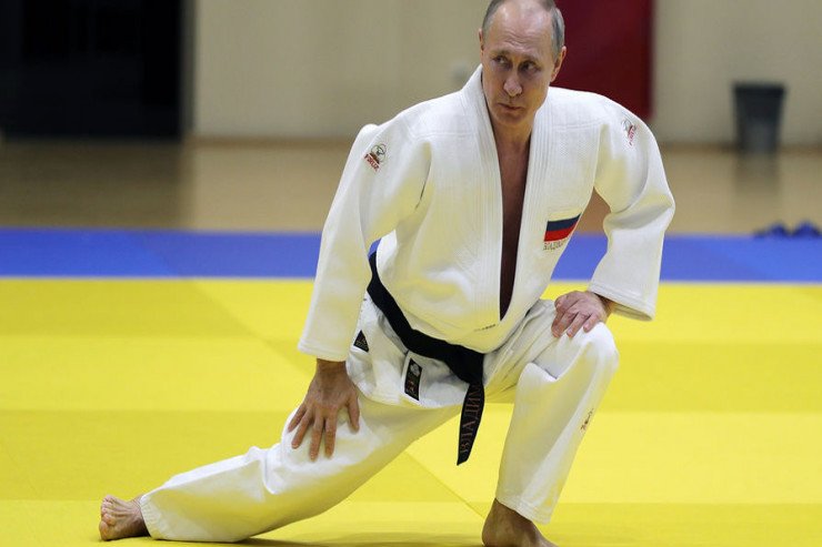 Putin bu VƏZİFƏSİNDƏN KƏNARLAŞDIRILDI Putin bu VƏZİFƏSİNDƏN KƏNARLAŞDIRILDI