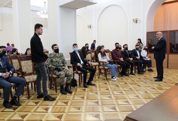 Soyqırımı gerçəkləri haqda məlumatlar tarixi faktlarla gənclərə çatdırıldı - FOTO