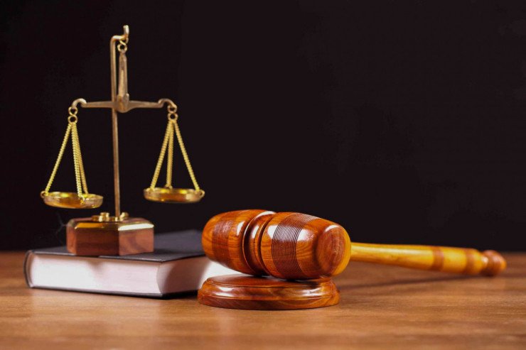 “RoyalBank”ın rəhbəri özünə və oğluna bəraət istədi: PROKUROR İSƏ 14 İL...