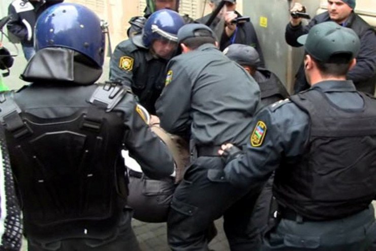 Polisdən XÜSUSİ ƏMƏLİYYAT: 30-yaxın tutulan var Polisdən XÜSUSİ ƏMƏLİYYAT: 30-yaxın tutulan var