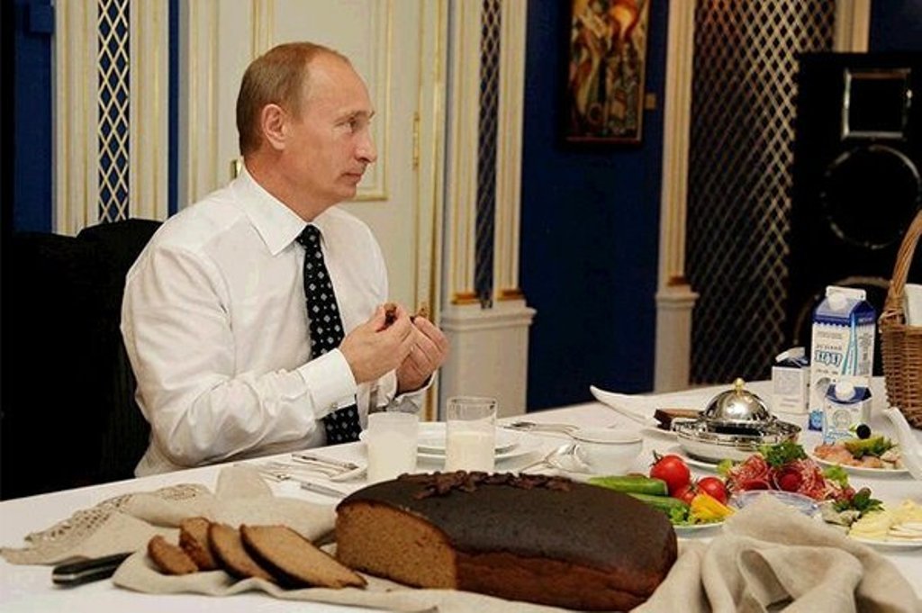 Putin necə qorunur? - Ona toxunmaq belə qadağandır 