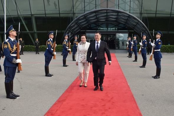 Qırğızıstan Prezidentinin Azərbaycana rəsmi səfəri başa çatıb - FOTO