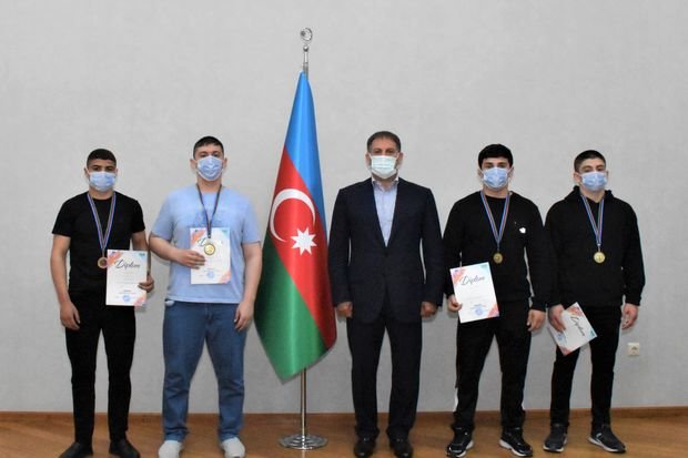 FHN-in güləş komandası uğurlu nəticələrə imza atıb - FOTO
