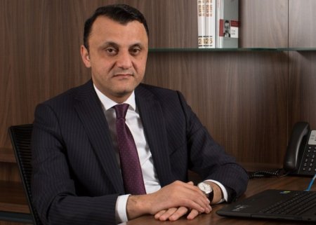 Vüqar Qurbanovdan qalmaqallı direktorun yerinə TƏYİNAT - FOTO