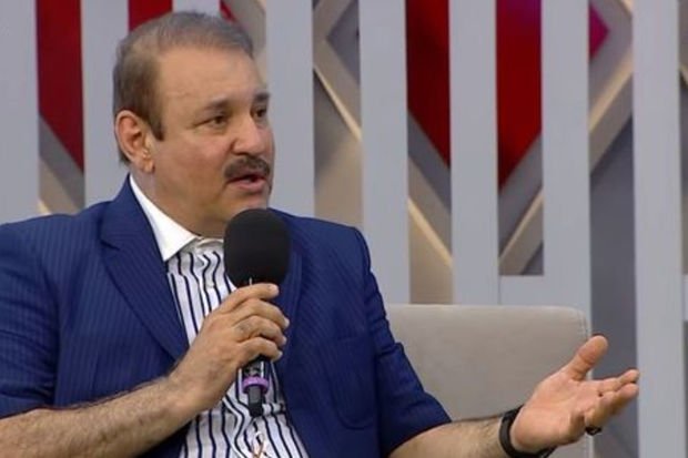 Əməkdar artistdən həmkarlarına: “Soyunmaqla müştəri axtarırsınızsa, özünüzə müğənni deməyin!”