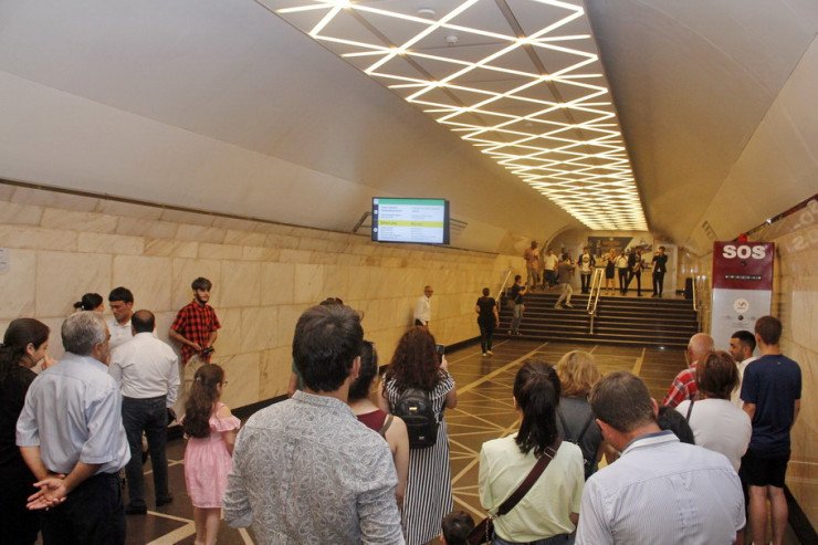 Bakı metrosunda aksiya - “28 May”dan “8 Noyabr”a qədər -FOTO
