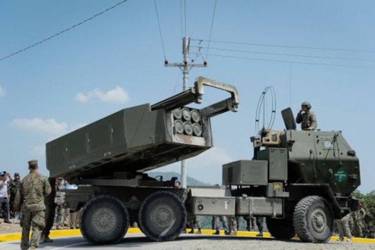 ABŞ-dan Ukraynaya növbəti hərbi yardım: Dağıdıcı HIMARS-lar da gəlir... ABŞ-dan Ukraynaya növbəti hərbi yardım: Dağıdıcı HIMARS-lar da gəlir...
