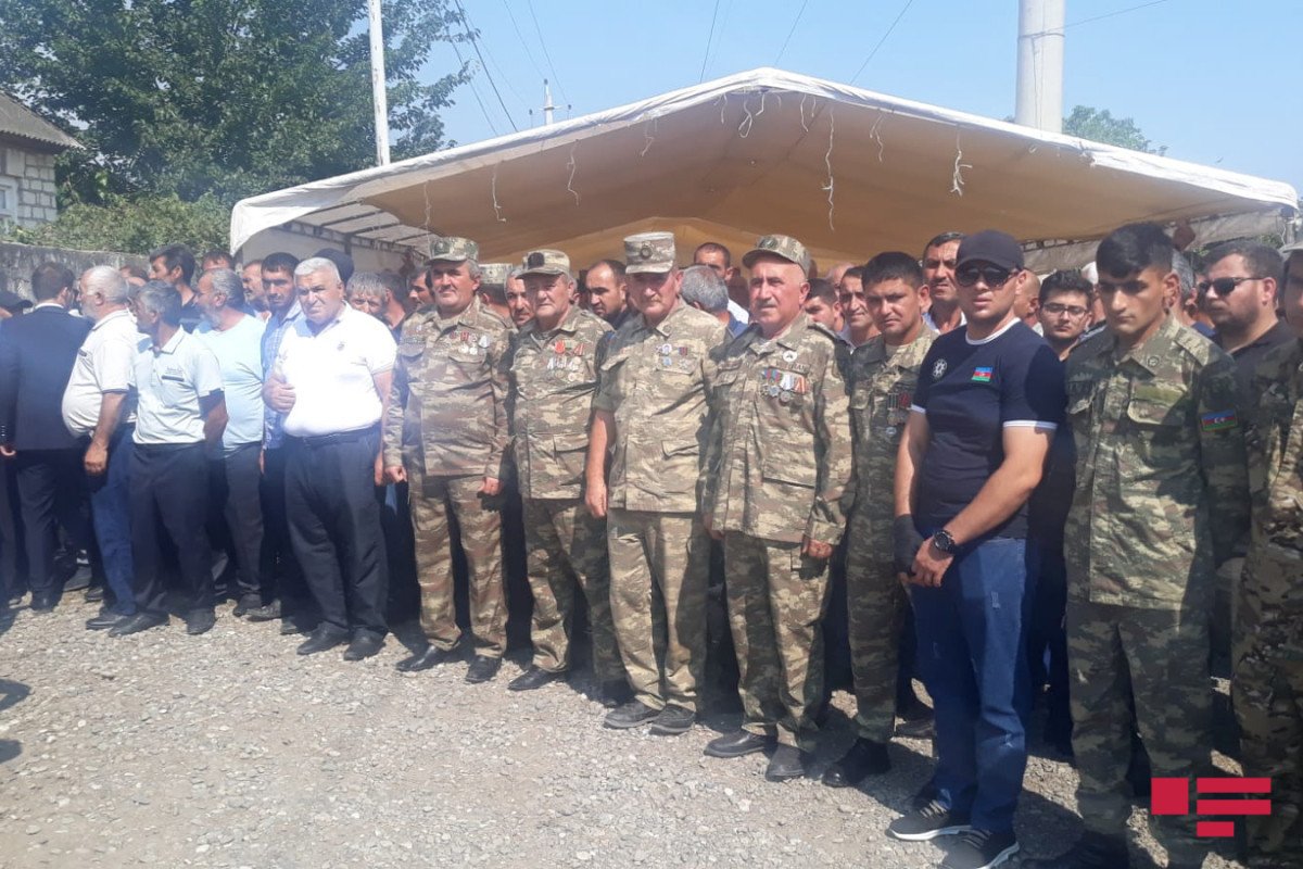 Laçında şəhid olan hərbçilərimiz dəfn edildi - FOTO