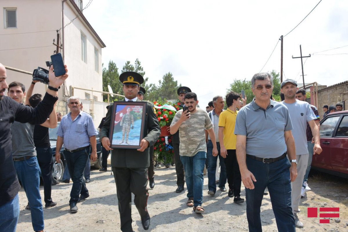 Laçında şəhid olan hərbçilərimiz dəfn edildi - FOTO