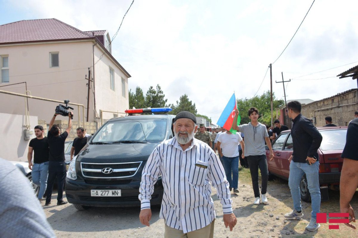 Laçında şəhid olan hərbçilərimiz dəfn edildi - FOTO