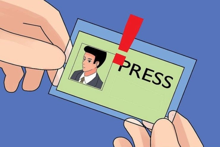 Jurnalist YOXA ÇIXDI