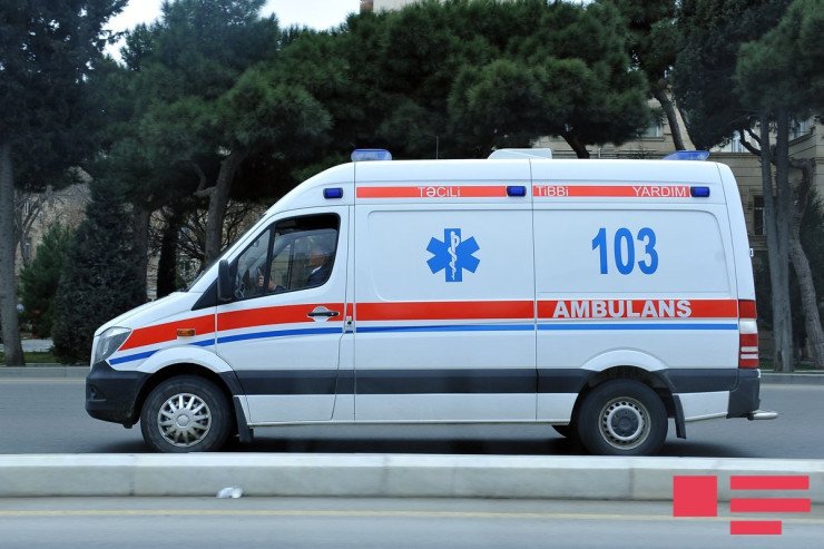 7 yaşlı uşağı at vurdu, vəziyyəti... 7 yaşlı uşağı at vurdu, vəziyyəti...