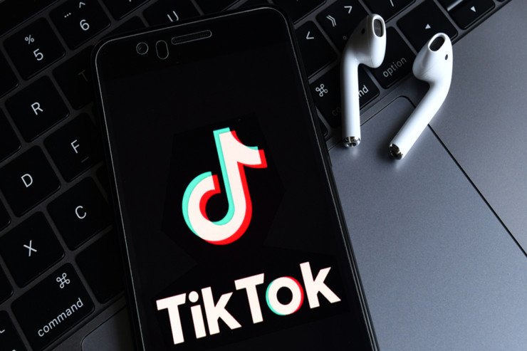 “TikTok”un Azərbaycanda yayımlanması dayandırıldı - RƏSMİ