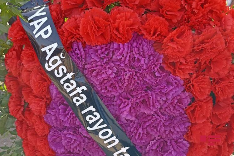 Şəhid Eşqin Omarov Ağstafada dəfn edildi -FOTO Şəhid Eşqin Omarov Ağstafada dəfn edildi -FOTO