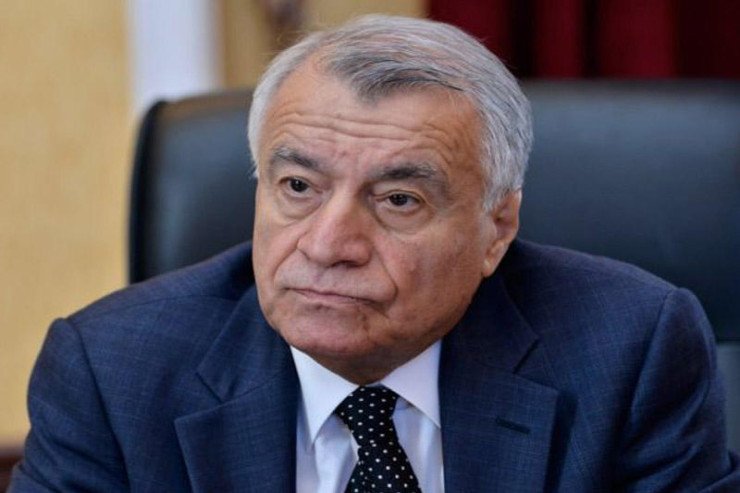 “Yaxşı bəxşiş verirdi, əlçatan nazir idi” – UNUDULAN MƏMURLAR