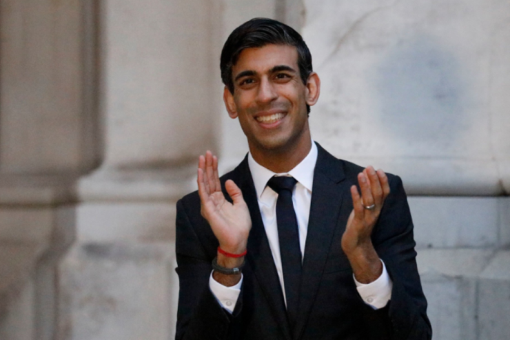 Britaniyanın yeni baş naziri seçildi Britaniyanın yeni baş naziri seçildi