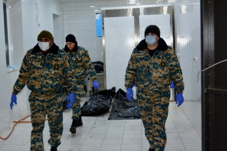 Azərbaycan 10 erməni hərbçisinin meyitini təhvil verdi Azərbaycan 10 erməni hərbçisinin meyitini təhvil verdi