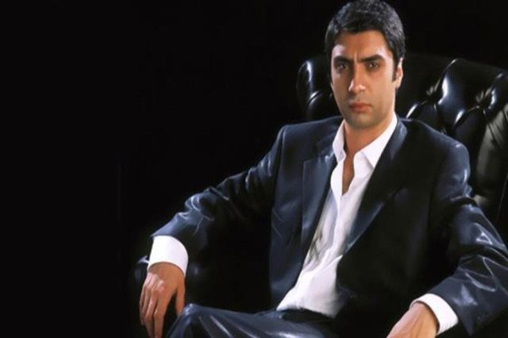 "Polat Alemdar" ağır vəziyyətdə xəstəxanaya yerləşdirildi "Polat Alemdar" ağır vəziyyətdə xəstəxanaya yerləşdirildi