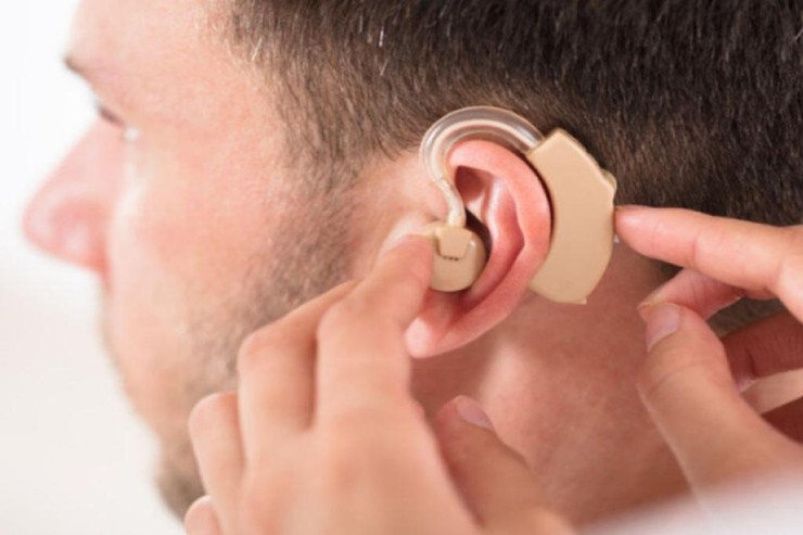 Musiqi bir milyarddan çox insanı kar edə bilər Musiqi bir milyarddan çox insanı kar edə bilər