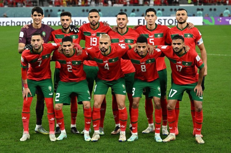 Mərakeşli futbolçular 25 milyonluq mükafatı görün kimlərə bağışladılar? Mərakeşli futbolçular 25 milyonluq mükafatı görün kimlərə bağışladılar?