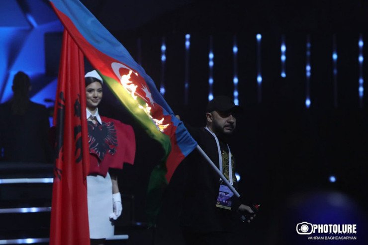Bayrağımızın yandırılması ilə bağlı cinayət işi AÇILDI