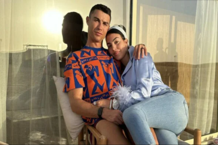 Ronaldonun sevgilisi bu fotosunu paylaşdı Ronaldonun sevgilisi bu fotosunu paylaşdı