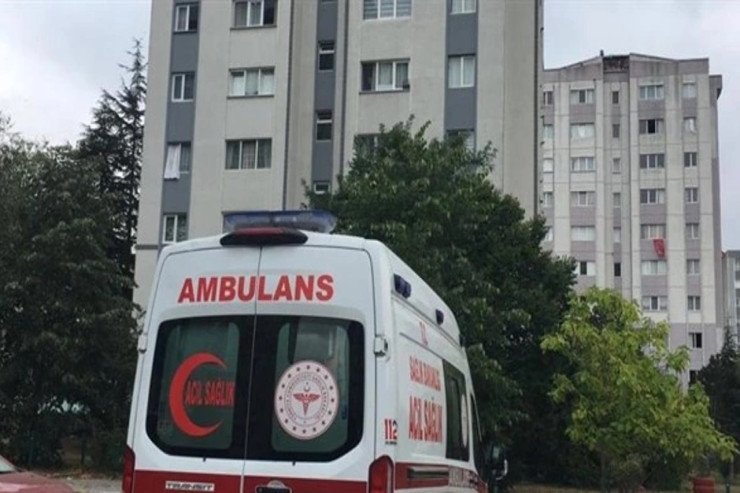 Sevgilisini tozsoranın şunuru ilə boğub öldürdü