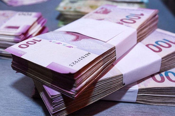 Avtomobildən pul oğurlayan şəxs TUTULDU Avtomobildən pul oğurlayan şəxs TUTULDU