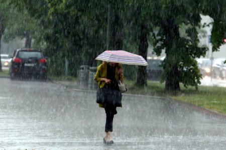 Sabah Bakıya yağış yağacaq - HAVA PROQNOZU Sabah Bakıya yağış yağacaq - HAVA PROQNOZU