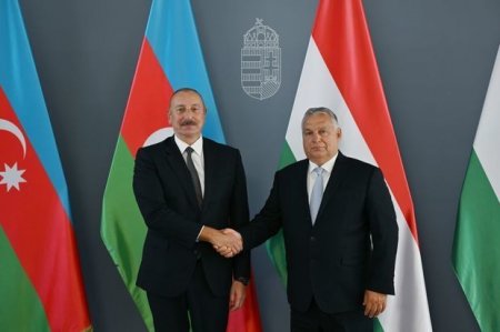 Prezident İlham Əliyev Macarıstanın baş nazirini təbrik edib